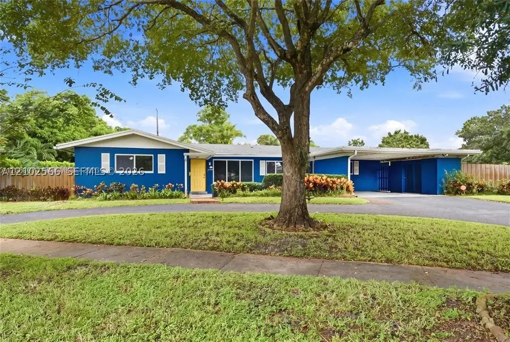 341 SW 54th Ave, Plantation, FL 33317 - #1
