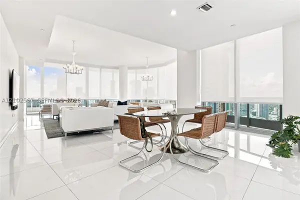200 Biscayne Boulevard Way #5302, Miami, FL 33131