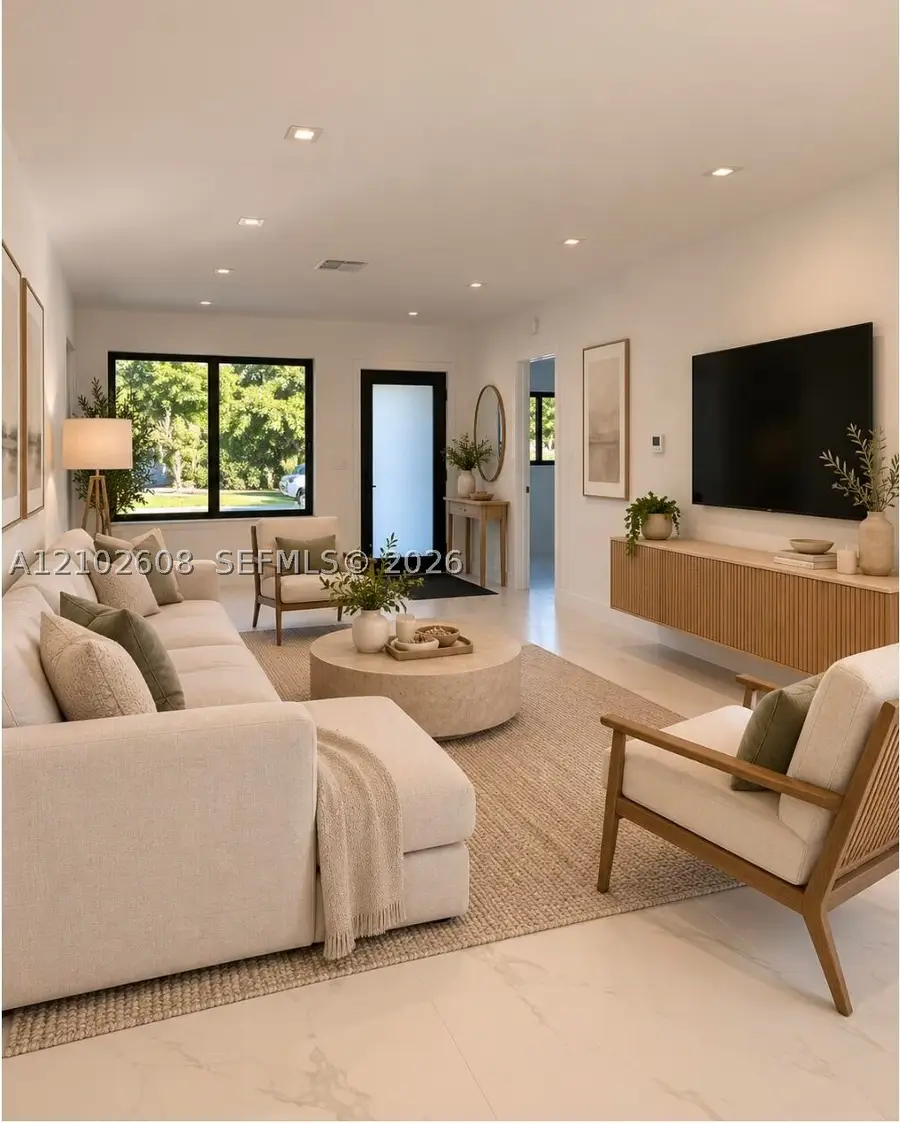 424 3rd, Hallandale Beach, FL 33009 - #3