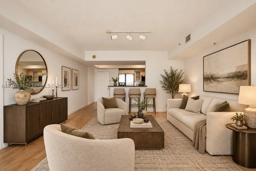 325 S Biscayne Blvd #3921, Miami, FL 33131 - #3