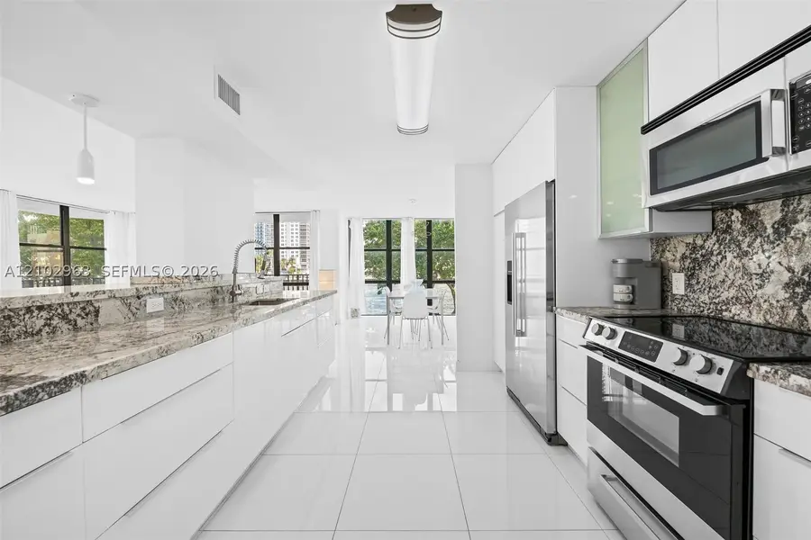 800 Parkview Dr #221, Hallandale Beach, FL 33009 - #2