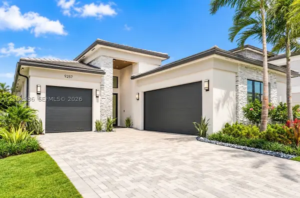 9257 Sunflower Meadow Rd, Boca Raton, FL 33434