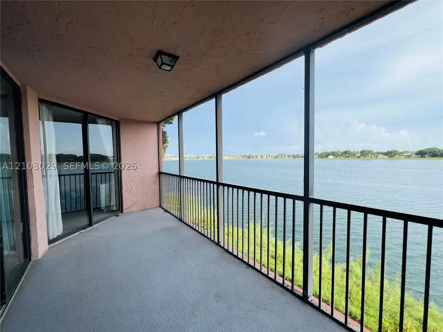20860 San Simeon Way #205-6, Miami, FL 33179 - #3