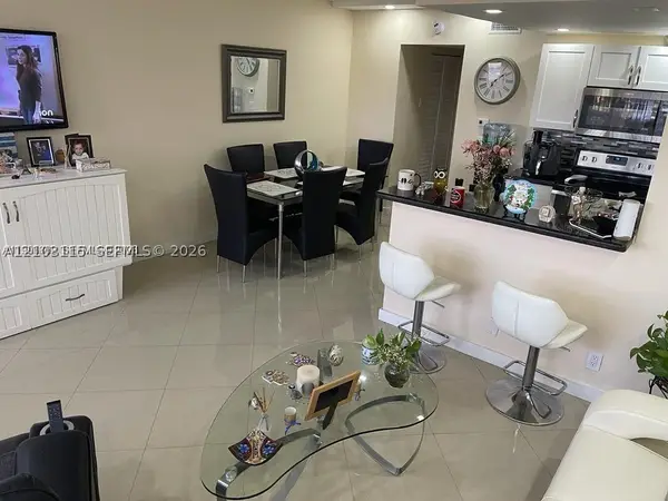 3200 NE 7th Ct #306C, Pompano Beach, FL 33062