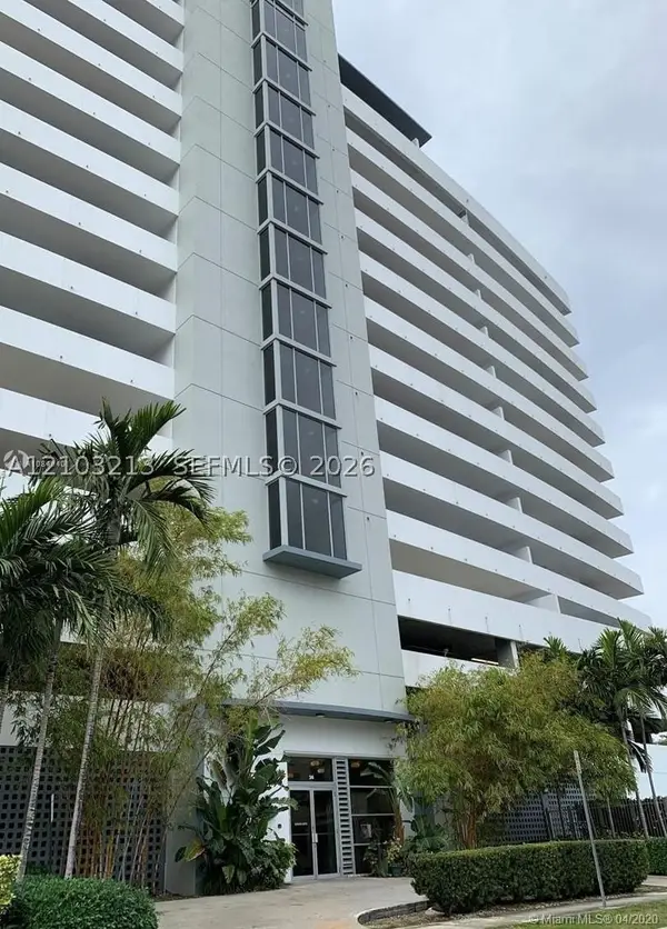 36 NW 6th Ave #402, Miami, FL 33128