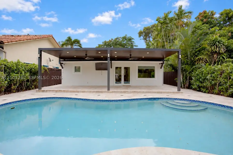 6129 SW 28th St, Miami, FL 33155 - #2