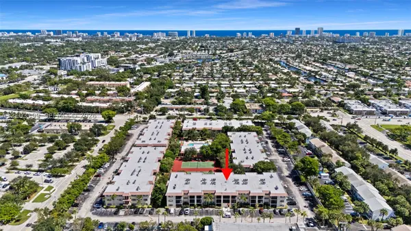 253 S Cypress Rd #211, Pompano Beach, FL 33060