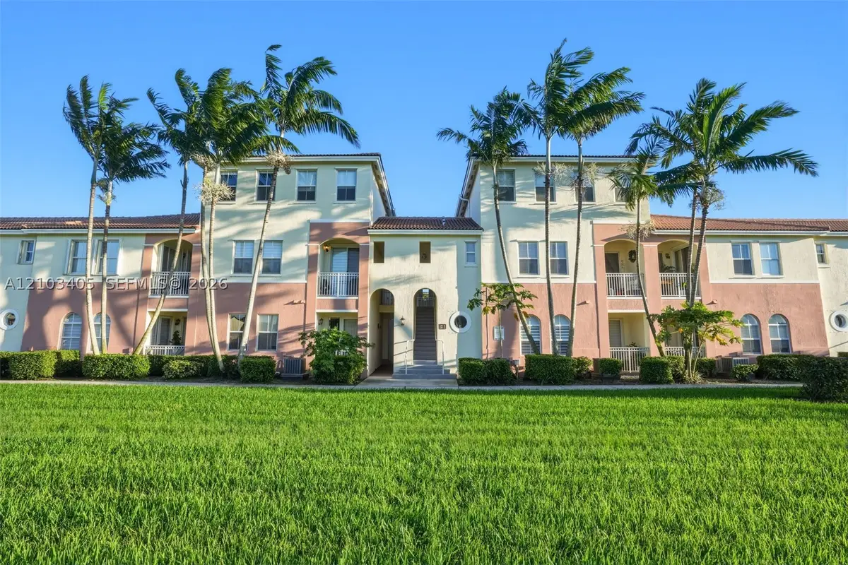 10022 NW 7th St #205, Miami, FL 33172 - #1