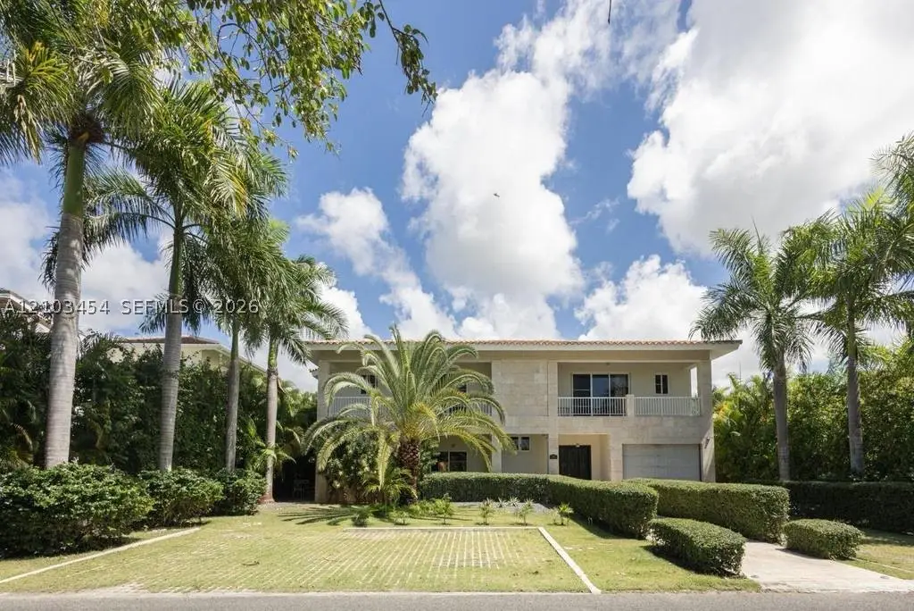 1 Villa En Cocotal, Punta Cana, FL  - #1