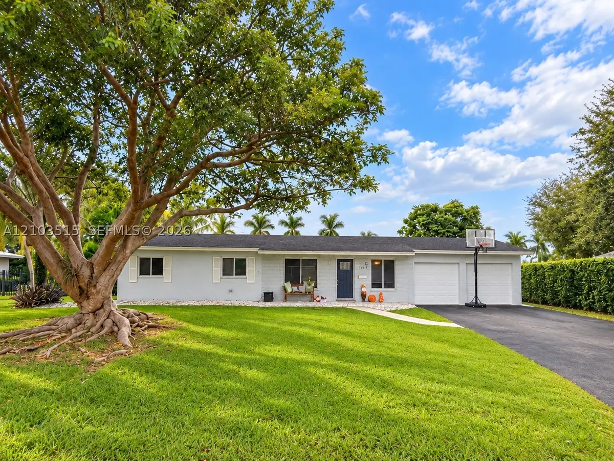 11802 SW 106th Ave, Miami, FL 33176 - #1