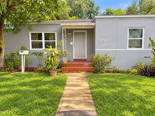 931 NE 130th St, North Miami, FL 33161