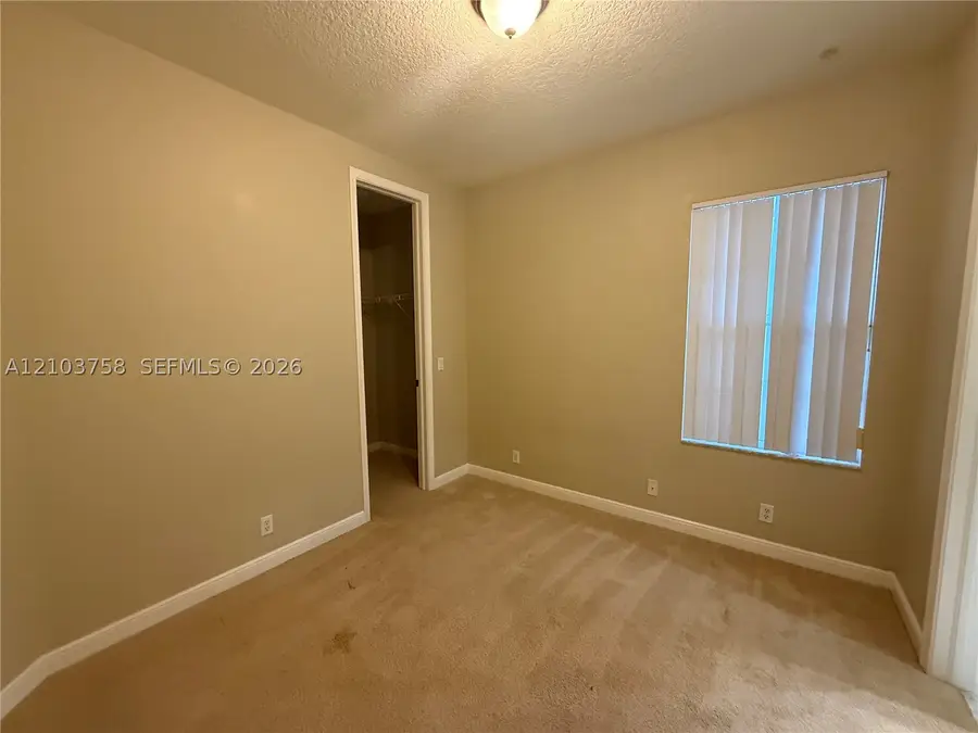 735 Duchess Ct, Palm Beach Gardens, FL 33410 - #3