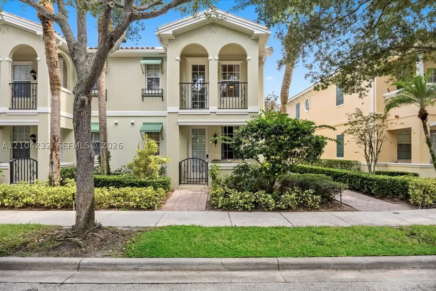 141 Rivinia Dr, Jupiter, FL 33458 - #3