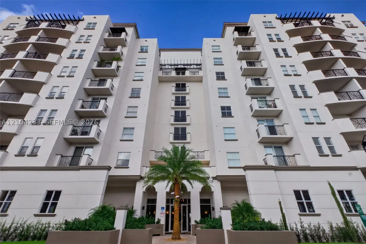 9021 SW 94th St #307, Miami, FL 33176 - #1