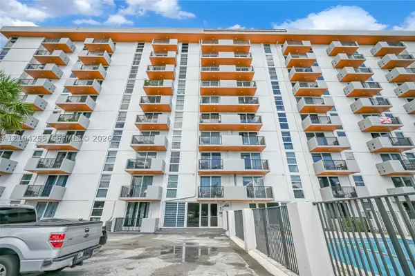 2075 NE 164th St #510, North Miami Beach, FL 33162