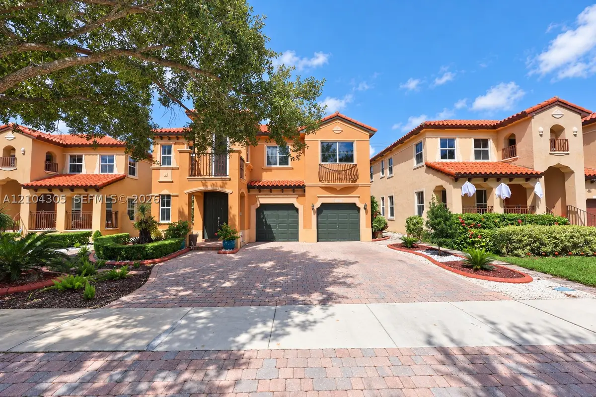 15261 SW 26th Ter, Miami, FL 33185 - #1