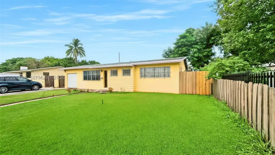 51 NE 195th St, North Miami Beach, FL 33179 - #2