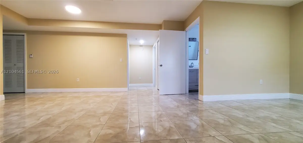 1627 NW 18th St #310, Miami, FL 33125 - #1