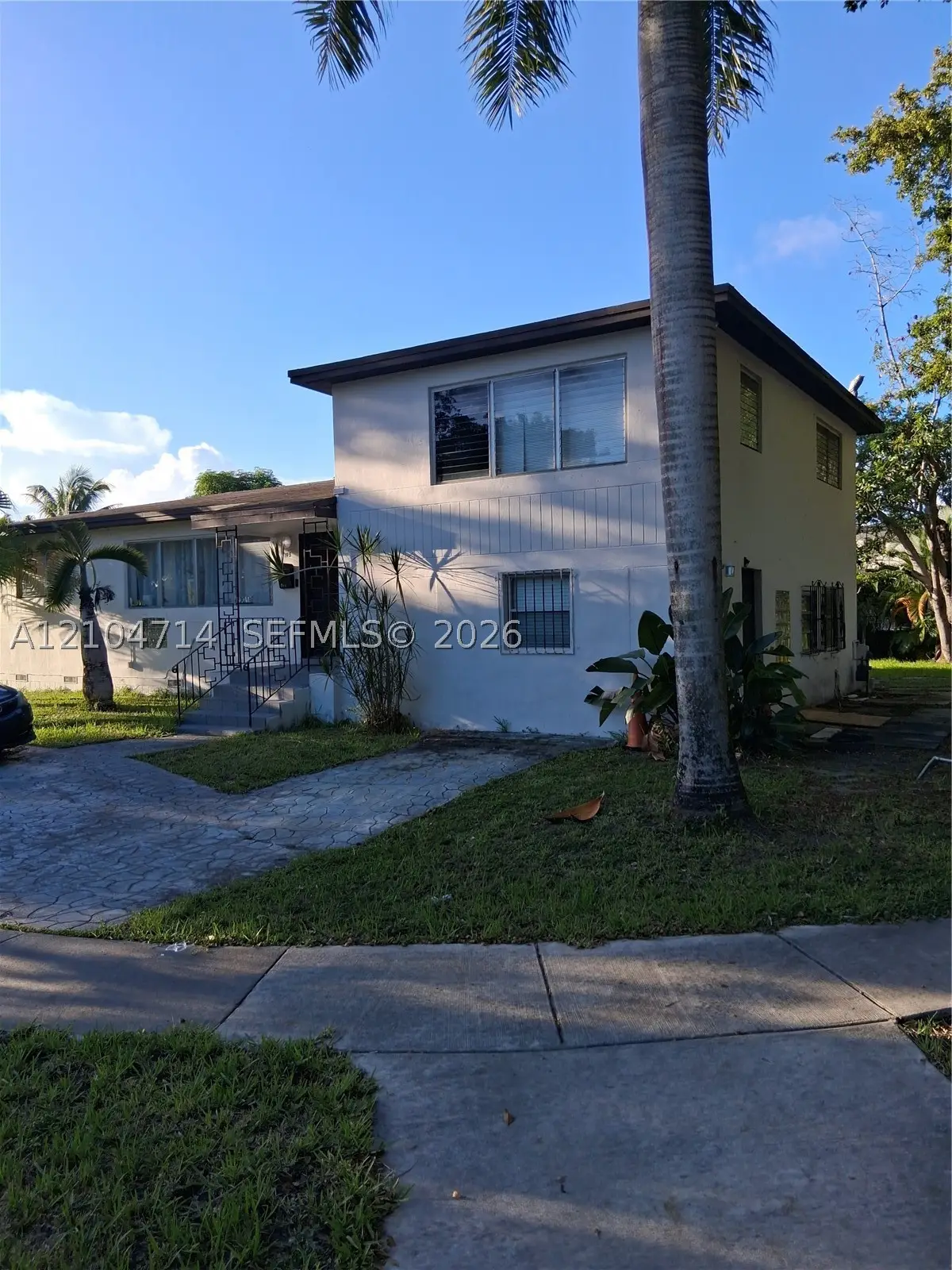 195 NE 123rd St, North Miami, FL 33161 - #1
