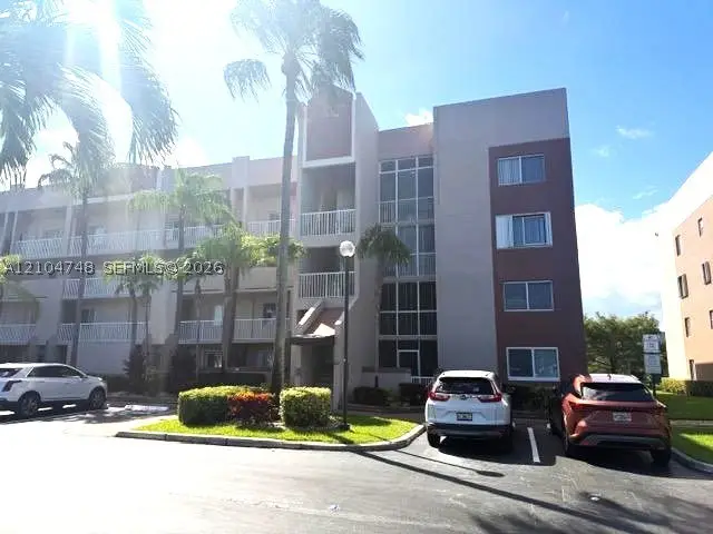 7523 Granville Dr #112, Tamarac, FL 33321 - #2