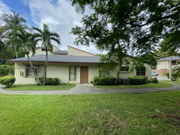 11562 SW 109th Rd #35Z, Miami, FL 33176