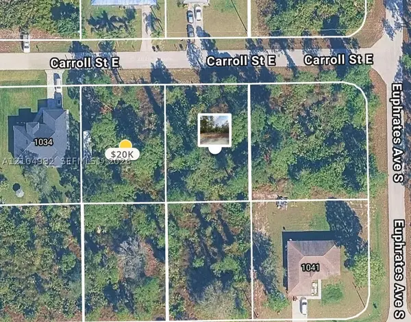 1038 Carroll St, Lehigh Acres, FL 33974