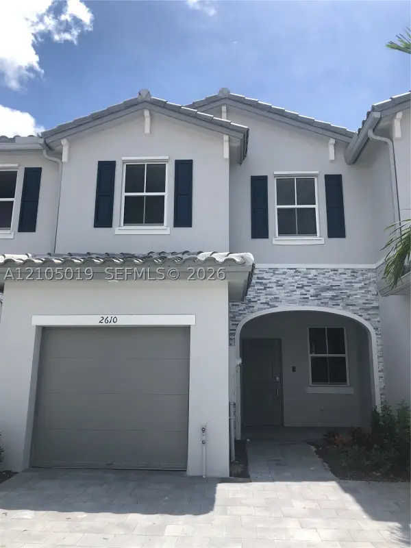 2610 SE 13th St, Homestead, FL 33035