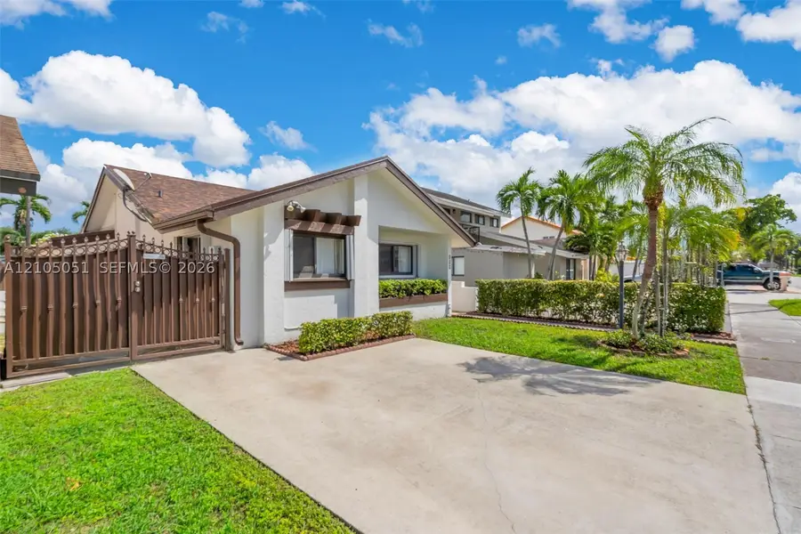 461 SW 89th Ct, Miami, FL 33174 - #2