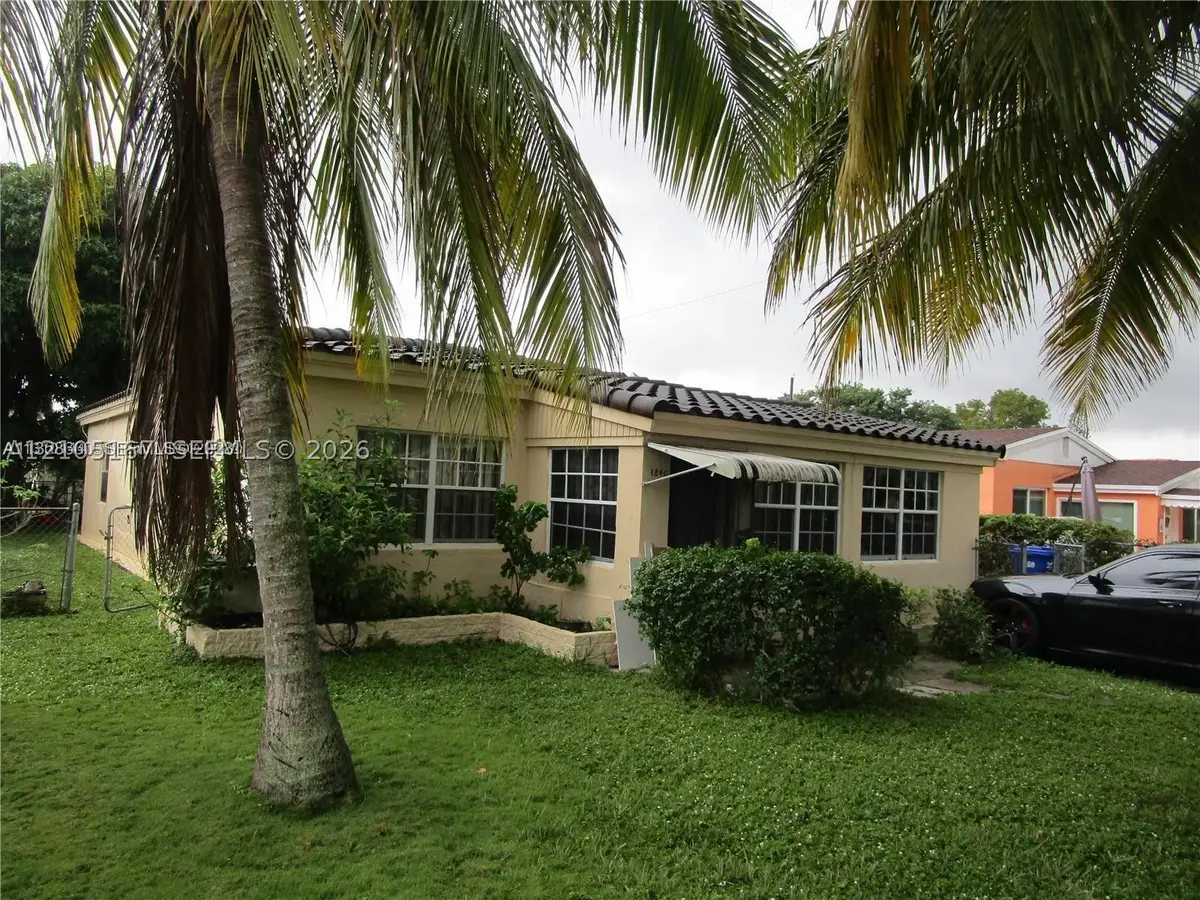 1840 NE 174th St, North Miami Beach, FL 33162 - #1