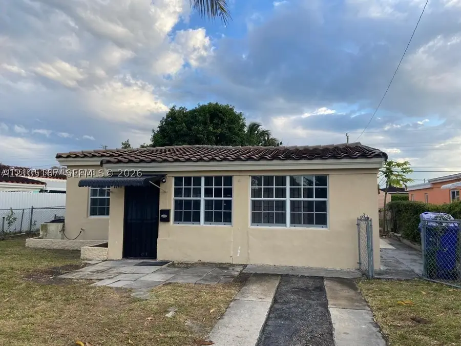 1840 NE 174th St, North Miami Beach, FL 33162 - #2
