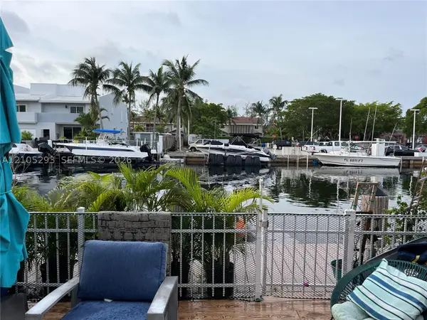 3792 NE 167th St #50, North Miami Beach, FL 33160