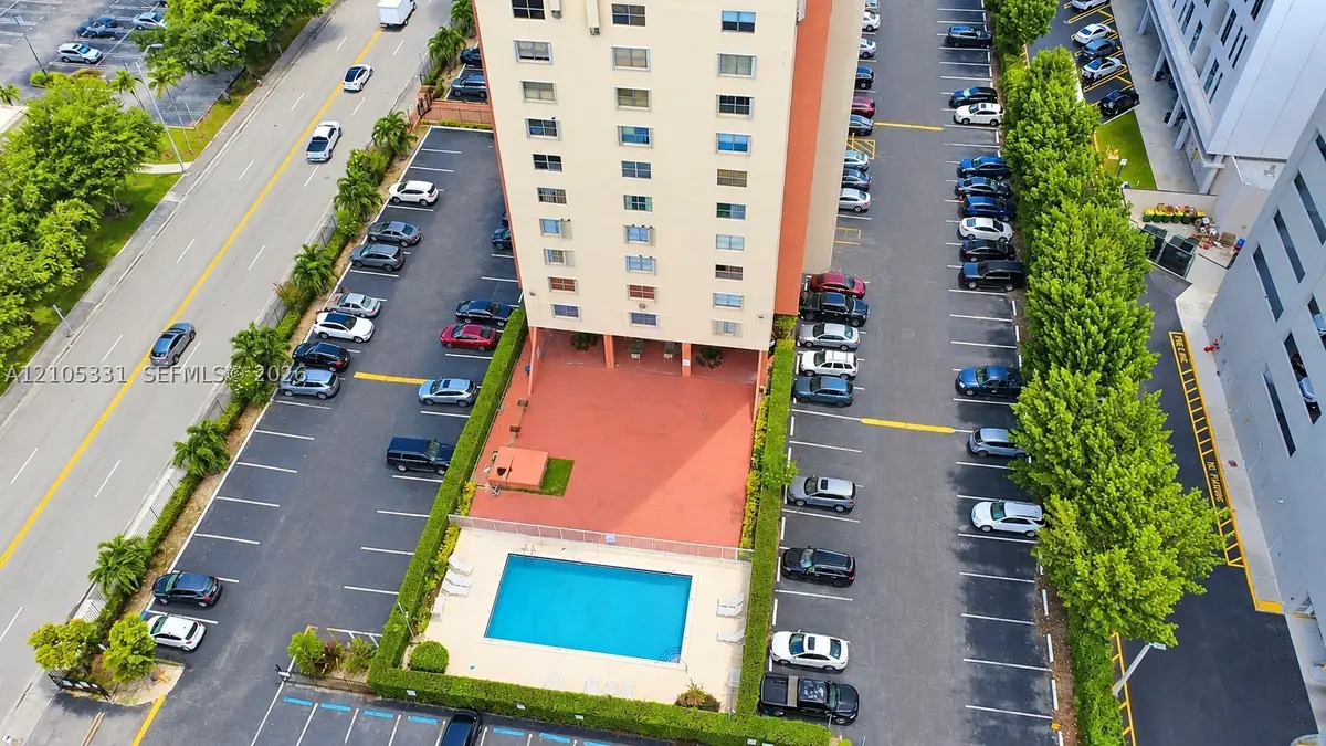 4675 W 18th Ct #902, Hialeah, FL 33012 - #1
