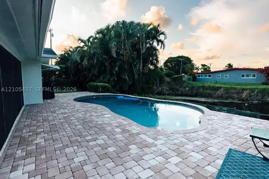 1083 SW 25th Ave, Boynton Beach, FL 33426 - #2