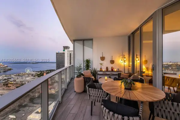 851 NE 1st Ave #3403, Miami, FL 33132
