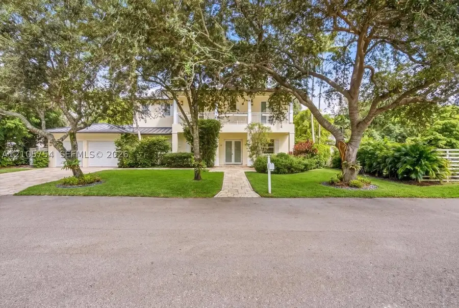 6011 SW 82nd St, South Miami, FL 33143 - #2