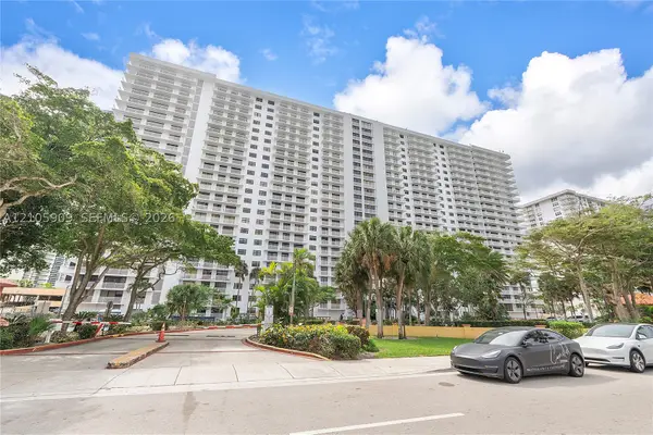 210 174th St #1610, Sunny Isles Beach, FL 33160
