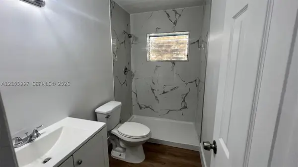 2441 NW 13th St #84, Miami, FL 33125