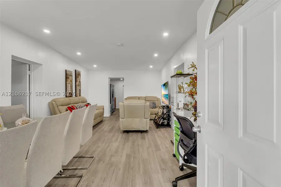 9555 NW 36th Ave, Miami, FL 33147 - #2