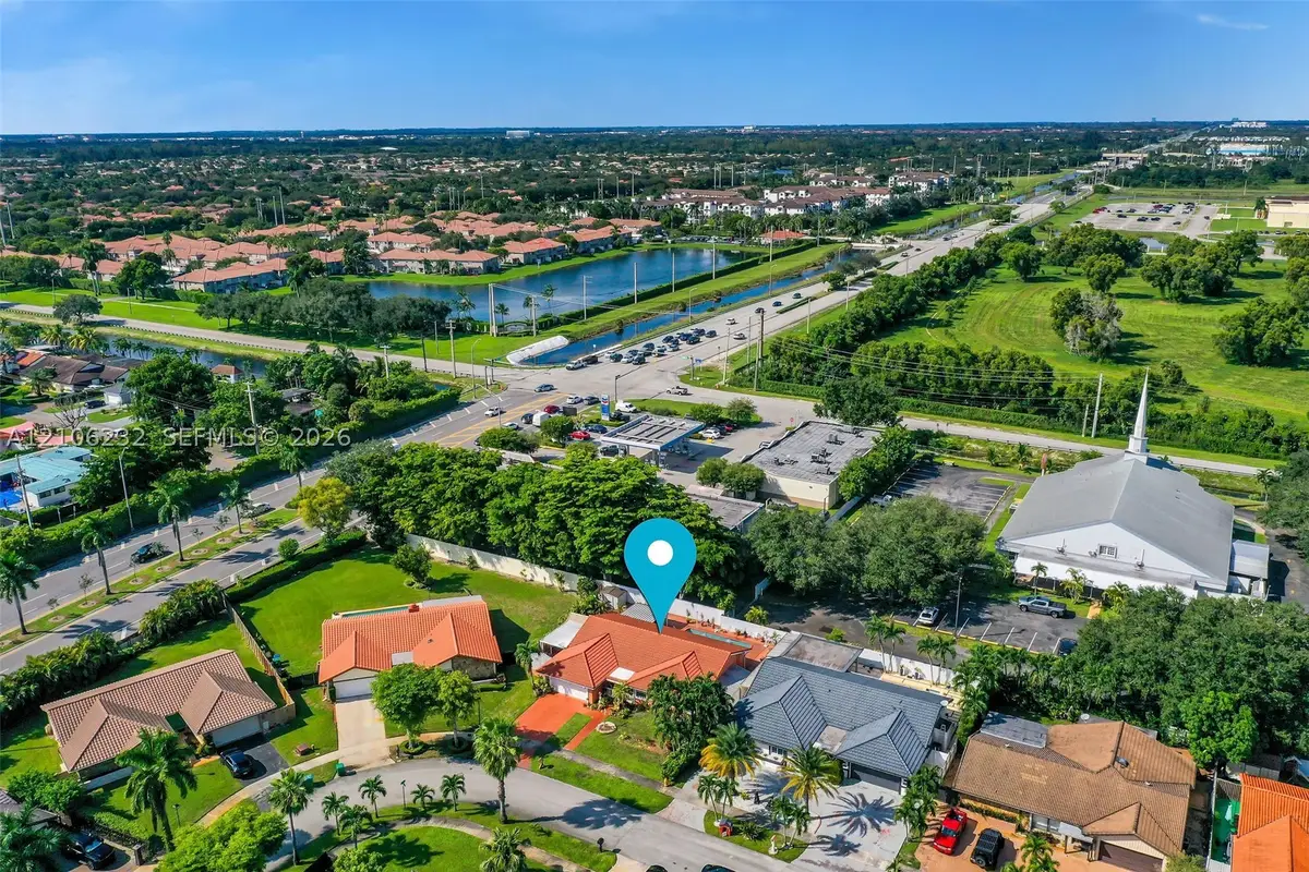 6537 NW 201st Ter, Hialeah, FL 33015 - #1