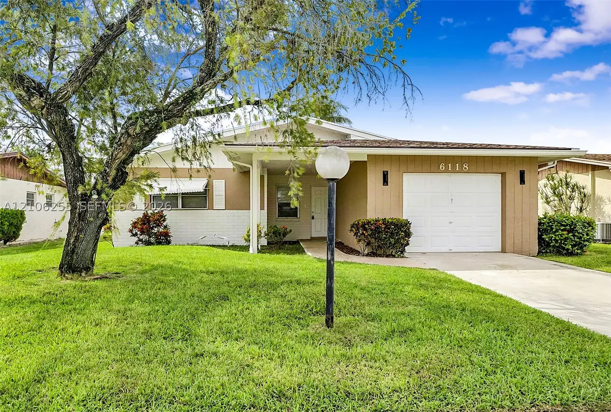 6118 Dusenburg Rd, Delray Beach, FL 33484 - #1