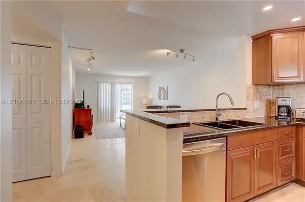 2212 NE 1st Way #101, Boynton Beach, FL 33435