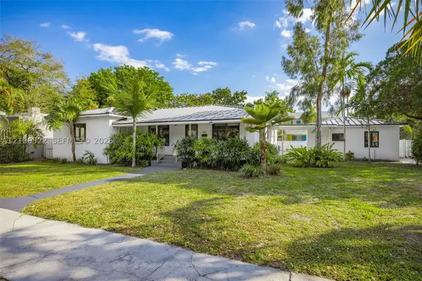 312 NE 90th St, El Portal, FL 33138