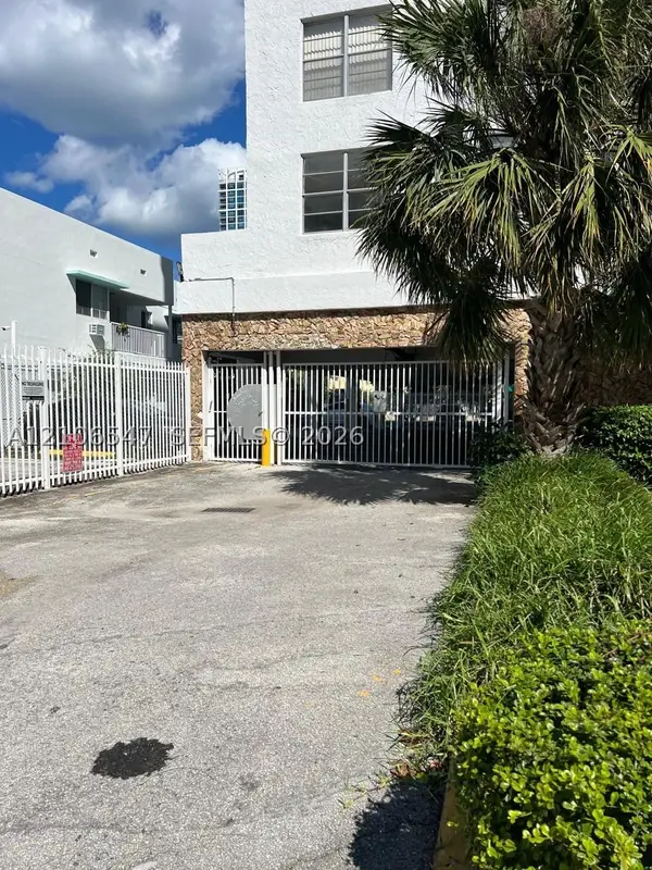 6801 Indian Creek Dr #509, Miami Beach, FL 33141