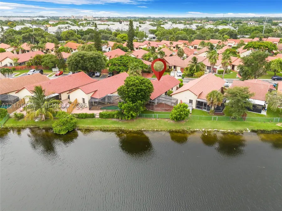 620 SW 113th Ter, Pembroke Pines, FL 33025 - #2