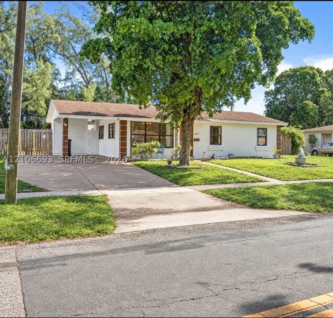 1459 42nd St, West Palm Beach, FL 33407 - #1