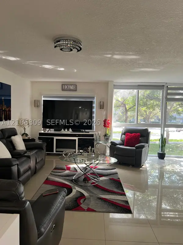 12600 SW 5th Ct #204L, Pembroke Pines, FL 33027