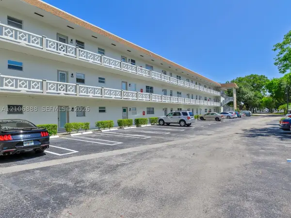 3506 NW 49th Ave #508, Lauderdale Lakes, FL 33319