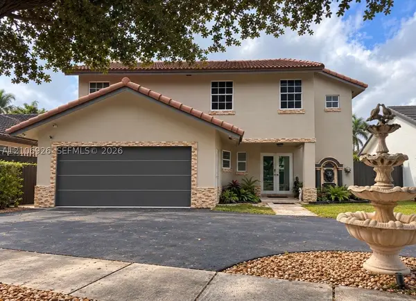 652 NW 134th Ave, Miami, FL 33182