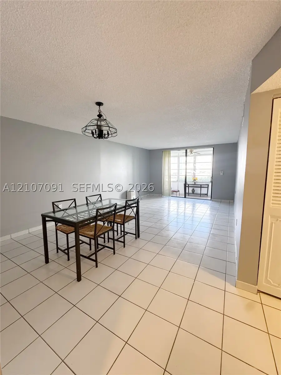 2800 Somerset Dr #115J, Lauderdale Lakes, FL 33311 - #3