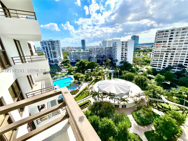 2500 Parkview Dr #1619, Hallandale Beach, FL 33009